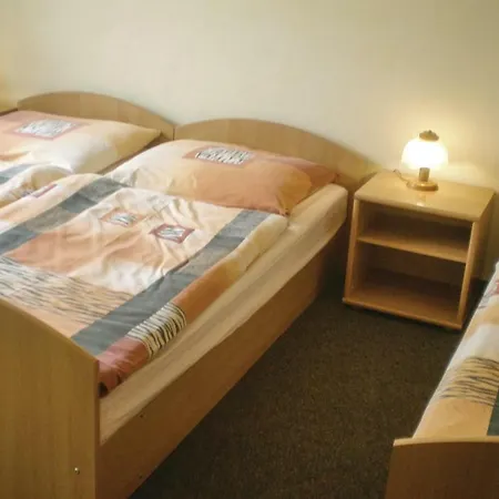 Five-bedroom Holiday In Semesterbostad